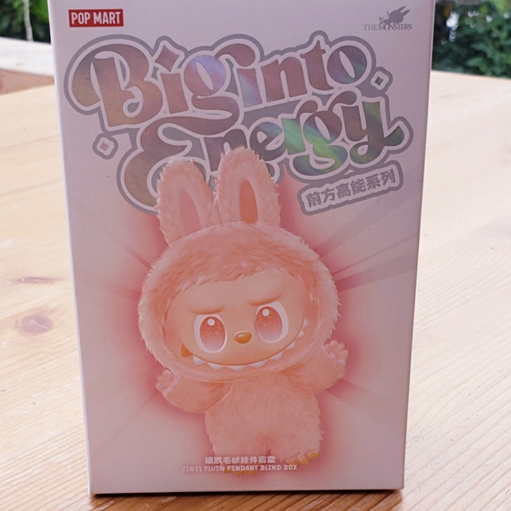 Pop Mart Big Into Energy Figure